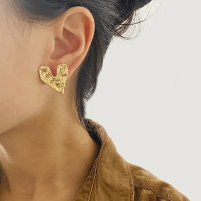 Love Struck Heart Earrings