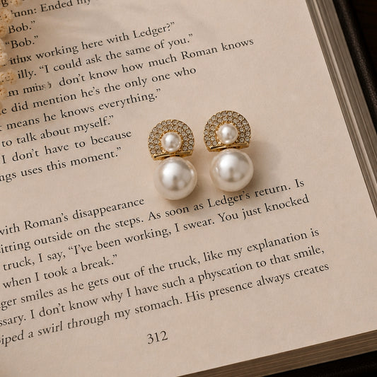 Aurelia Shell Pearl Earrings