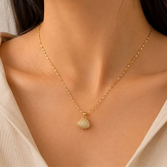 Crystal Seashell Pearl Necklace