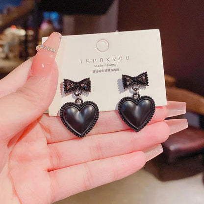 Black Jack Heart Earrings