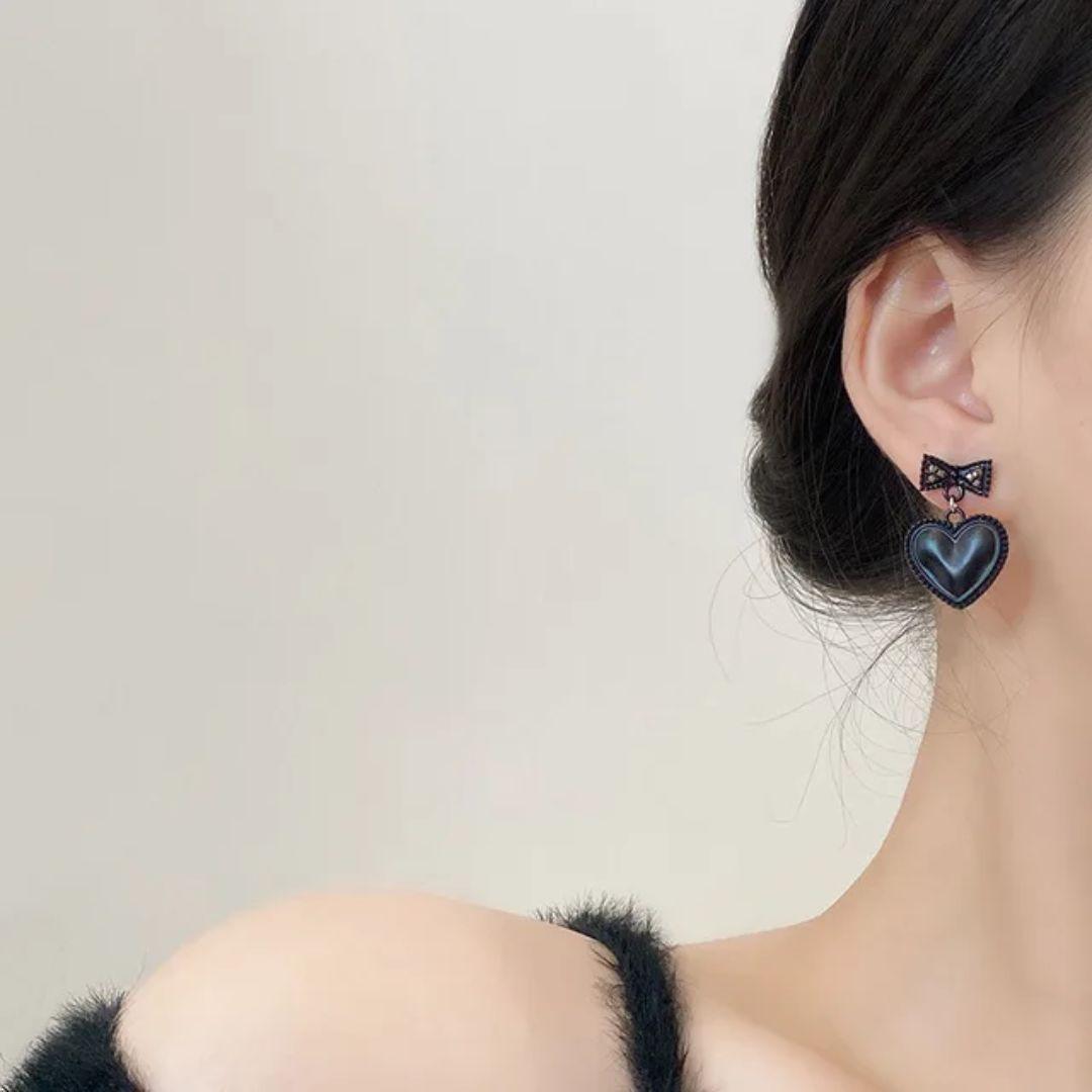 Black Jack Heart Earrings
