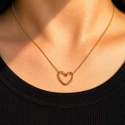 Sleek Heartline Pendant Necklace