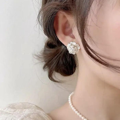 Blissful Blossom Earring