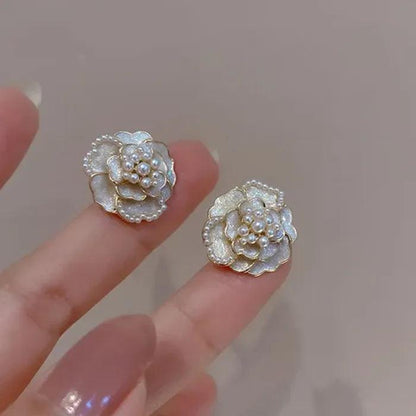 Blissful Blossom Earring